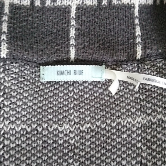 Cardigan - Picture 2 of 4